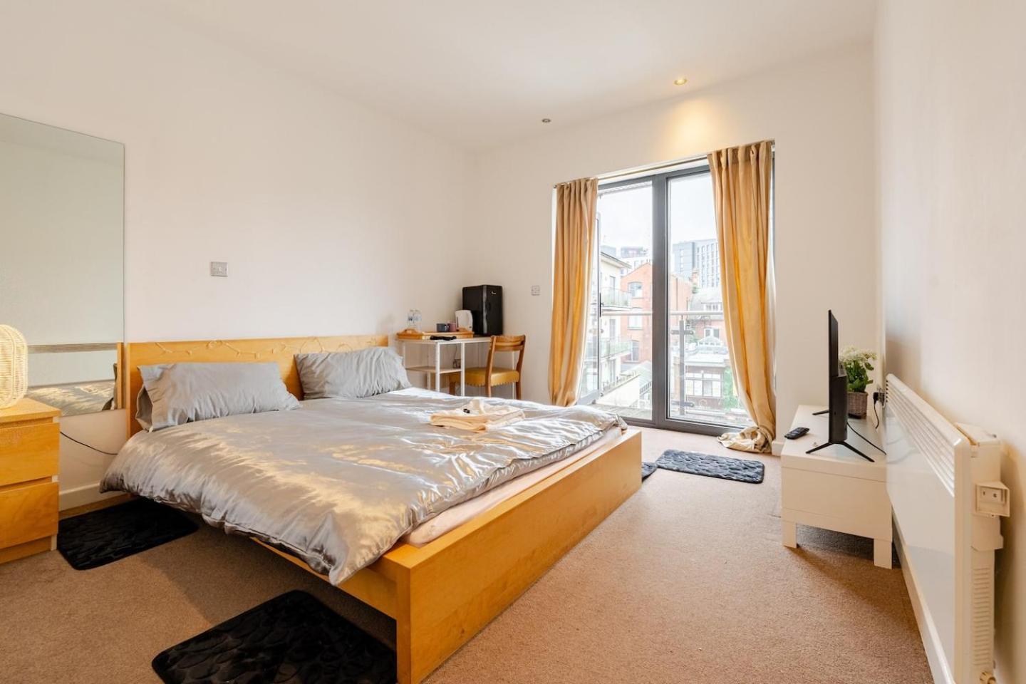 Private Room In Cardiff City Center Luaran gambar